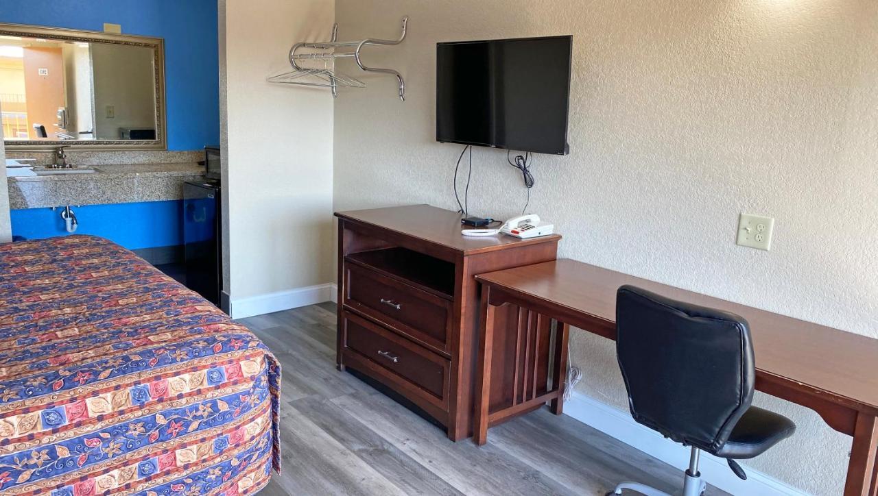Express Inn Newport News Eksteriør billede