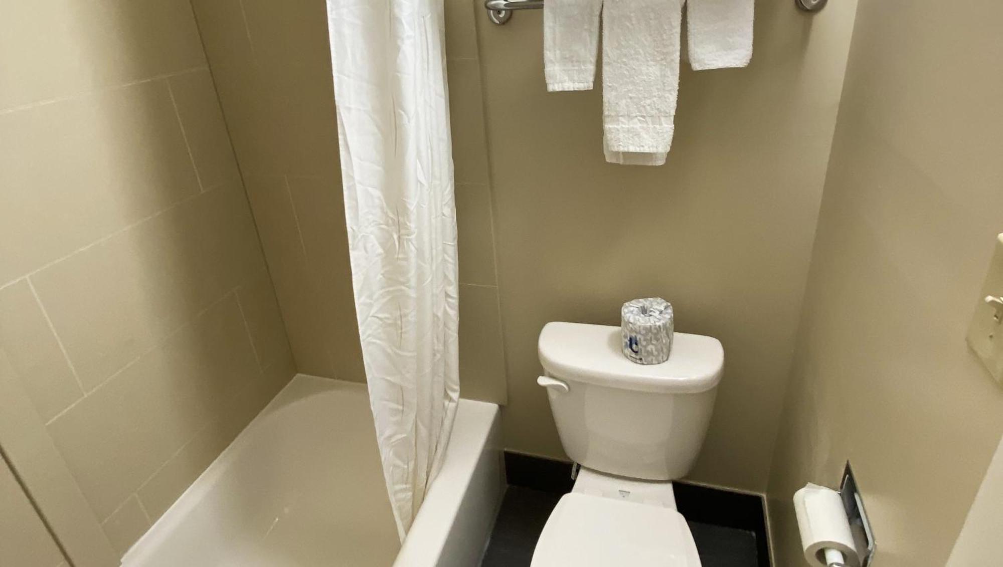 Express Inn Newport News Eksteriør billede